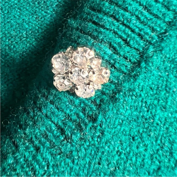 Loft Puff sleeved emerald green Henley jeweled sweater 🎄💚👑 - Picture 5 of 8